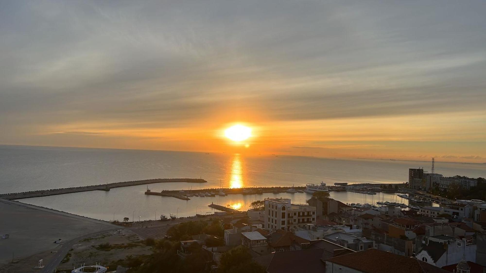 Seaview Residence Констанца Екстериор снимка