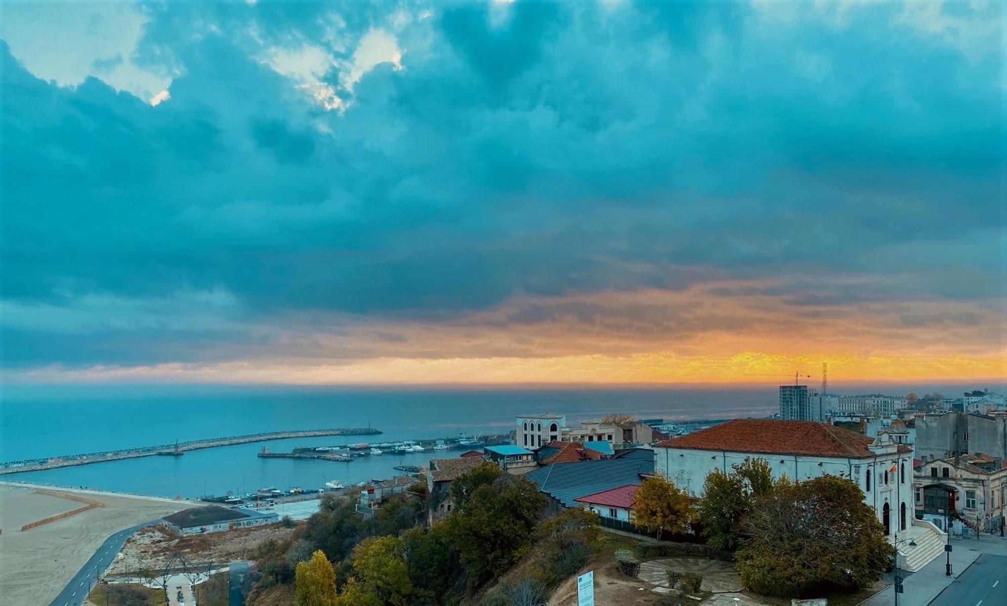 Seaview Residence Констанца Екстериор снимка